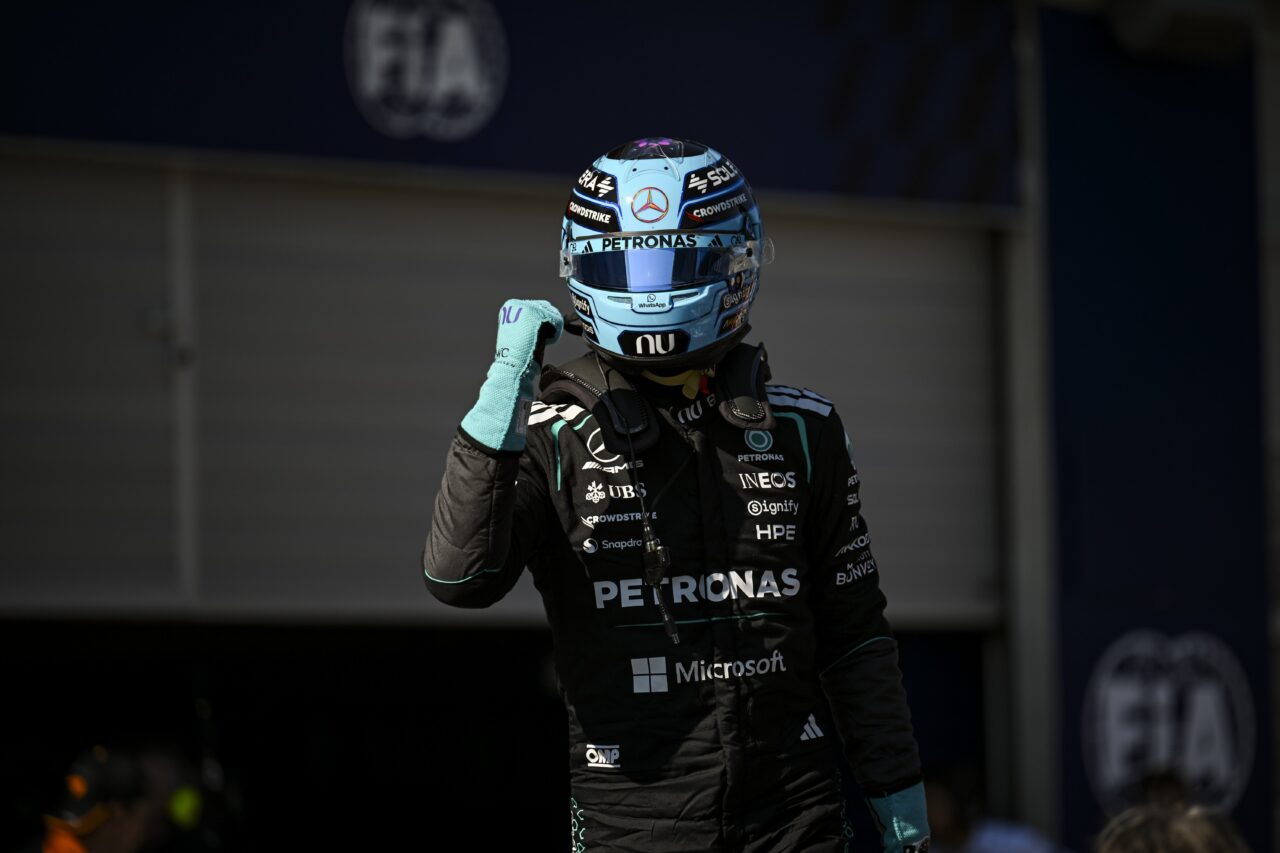 George Russell Mercedes esultanza dopo la vittoria nel GP d'Austria 2026